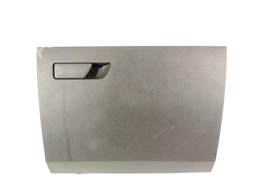 Used Glove box SEAT LEON (5F1) 1.6 TDI (105 hp) 31828739