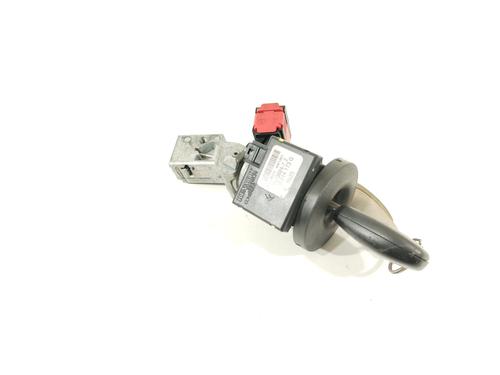 Ratlås/Tændingslås RENAULT CLIO III (BR0/1, CR0/1) 1.2 16V Hi-Flex (BR1U, CR1U) (75 hp) 30129590