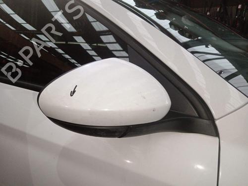 right-mirror-fiat-tipo-estate-356_-357_-2016-38074017 main image