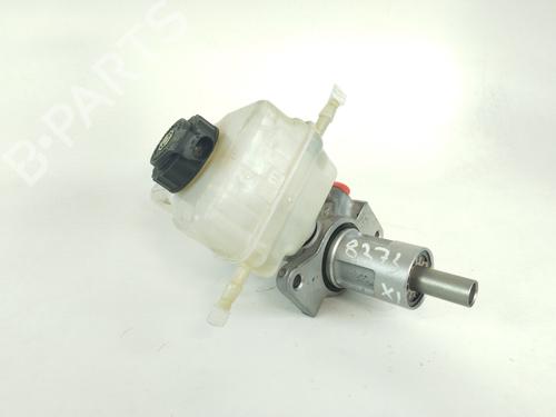 Used Brake master cylinder BMW X1 (E84) sDrive 18 d (143 hp) 11834777