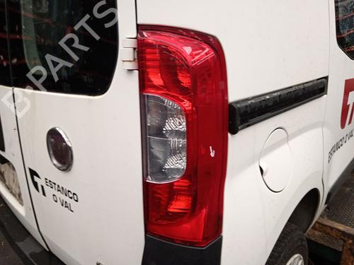 Used Right taillight Right taillight FIAT FIORINO Box Body/MPV (225_) 1.3 D Multijet (225BXD1A, 225BXB1A, 225BXB11) (75 hp) 32395775 32395775