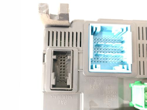 Fuse box CITROËN C4 CACTUS 1.6 HDi 90 | BP31888492E1 