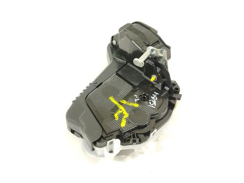 Rear left lock TOYOTA YARIS CROSS (MXP_) 1.5 Hybrid All-wheel Drive (MXPJ15) | BP31854824C100