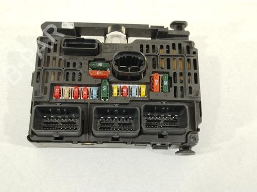 Zekeringkast Zekeringkast CITROËN C4 I (LC_) 1.6 HDi (90 hp) 37463850 37463850