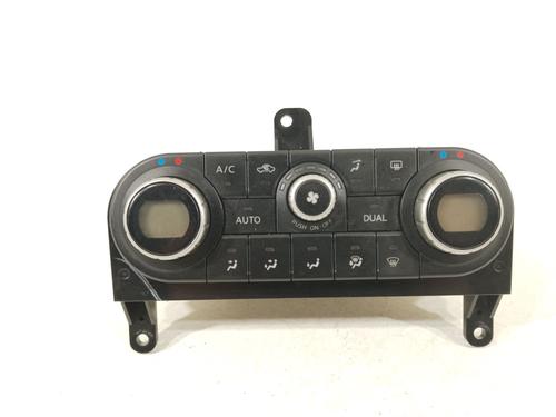 Used Climate control NISSAN QASHQAI I (J10, NJ10) 2.0 dCi (150 hp) 30751847