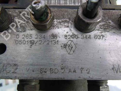 ABS pump RENAULT SCÉNIC II (JM0/1_)  | BP1876887M43