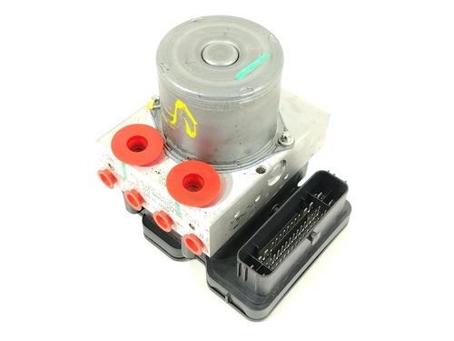 Used ABS pump TOYOTA YARIS CROSS (MXP_) 1.5 Hybrid All-wheel Drive (MXPJ15) (116 hp) 31610412