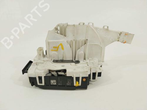 front-right-lock-mercedes-benz-sprinter-35-t-van-b907-b910-2018-26325962 main image