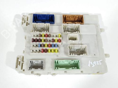 fuse-box-ford-transit-connect-mpv-2013-24738570 main image