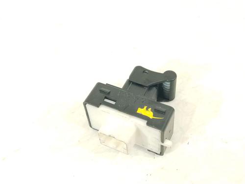 Left rear window switch JEEP RENEGADE SUV (BU, B1, BV) 1.0 T-GDi | BP30745436I29 - Image 2
