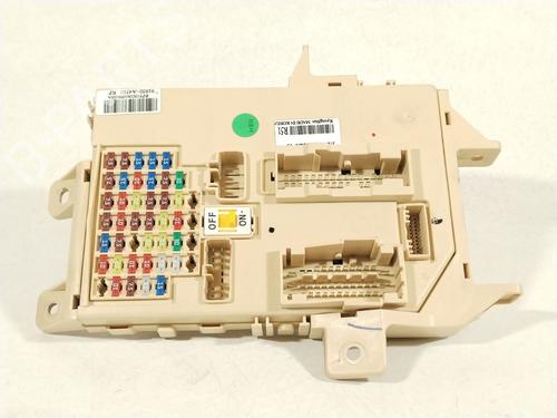 Used Fuse box Fuse box KIA CARENS IV 1.7 CRDi (116 hp) 34693263 34693263