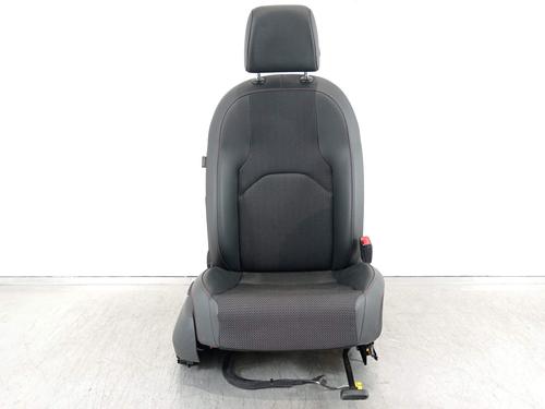 Used Right front seat Right front seat 16801632 16801632