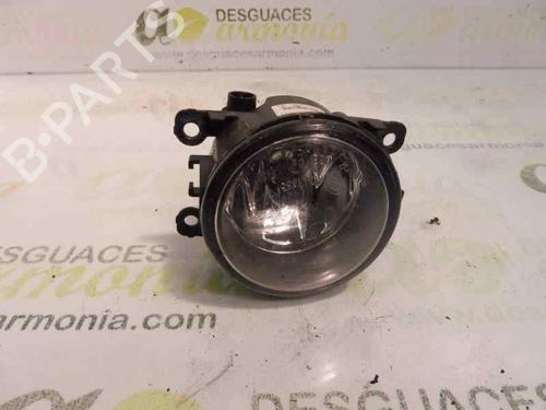left-front-fog-light-dacia-sandero-8200074008-2008-2225447 main image