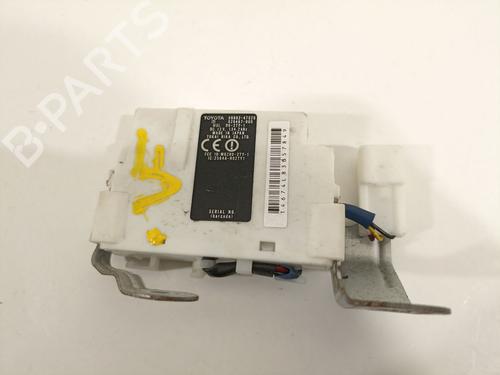 Used Electronic module TOYOTA PRIUS Liftback (_W2_) [2003-2010]  21558844