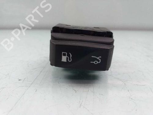 Switch RENAULT LATITUDE (L70_) 2.0 dCi 150 (L70H) (150 hp) 846433199R