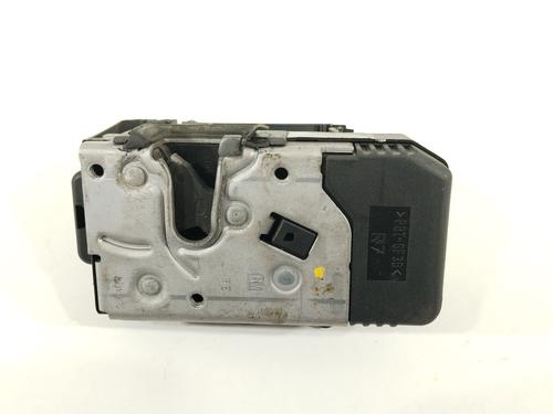 Front right lock NISSAN PRIMASTAR Van (X83) 2.0 dCi 115 | BP28607840C97 