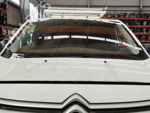 motorhjelm-citroen-jumpy-iii-van-v_-2016-36075689 main image