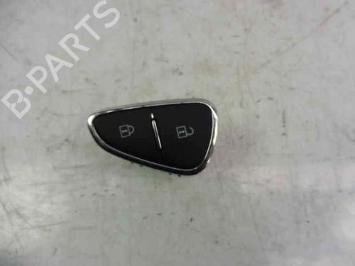 switch-opel-corsa-e-x15-39031663-2014-1876375 main image