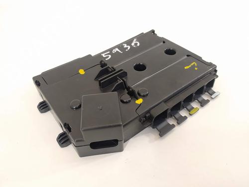 fuse-box-mercedes-benz-e-class-w213-a2135406200-2135406200-2016-9622648 main image
