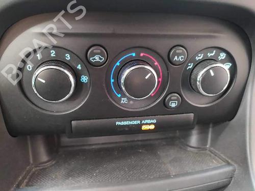 climate-control-ford-ka-iii-uk-fk-g1b519980aa-2014-8076698 main image