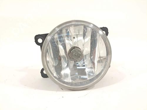 Used Right front fog light Right front fog light 18746559 18746559
