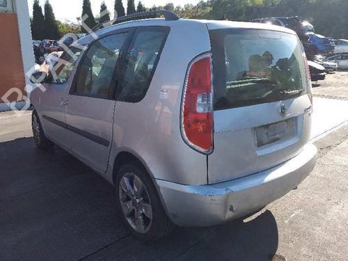 Engine control unit (ECU) SKODA ROOMSTER (5J7) 1.9 TDI | BP7572838M57 
