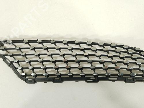 grille-mercedes-benz-a-class-w176-2012-2013-2014-2015-2016-2017-2018-36259316 main image