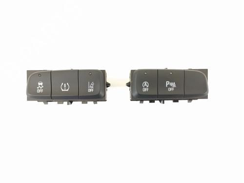Used Switch OPEL CROSSLAND X / CROSSLAND (P17, P2QO) 1.2 (75) (110 hp) 9517227