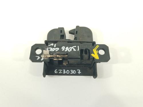Used Tailgate lock VW GOLF IV (1J1) [1997-2008]  27574430