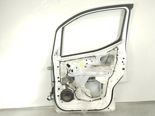 Right front door NISSAN NV200 / EVALIA Bus  | BP16810515C3 