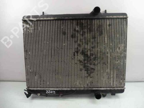 Used Water radiator Water radiator 3014333 3014333
