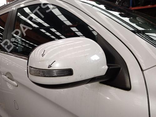 Used Right mirror Right mirror 37609262 37609262