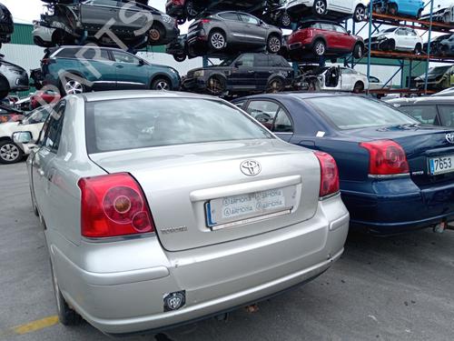 Brugte TOYOTA AVENSIS (_T25_)  2.0 D-4D (CDT250_, CDT250R)  4775855