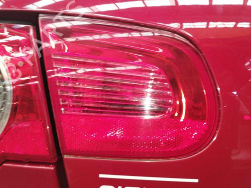Venstre baglygte bagklap Venstre baglygte bagklap VW EOS (1F7, 1F8) 2.0 TDI 16V (140 hp) 39808266 39808266
