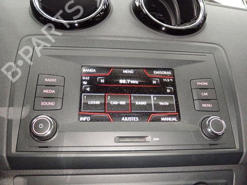 Used Radio SEAT IBIZA IV (6J5, 6P1) 1.2 TSI (90 hp) 31309993