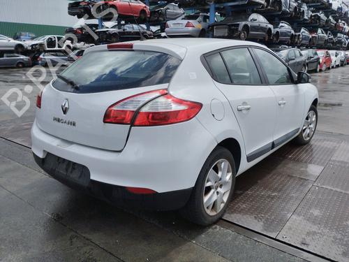 Fuse box RENAULT MEGANE III Hatchback (BZ0/1_, B3_) 1.6 16V Hi-Flex (BZ03) | BP26558438E1  - Image 13