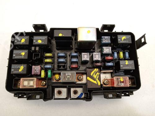 Used Fuse box Fuse box 22760969 22760969