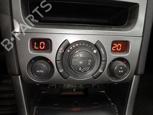 Used Climate control Climate control 38285517 38285517