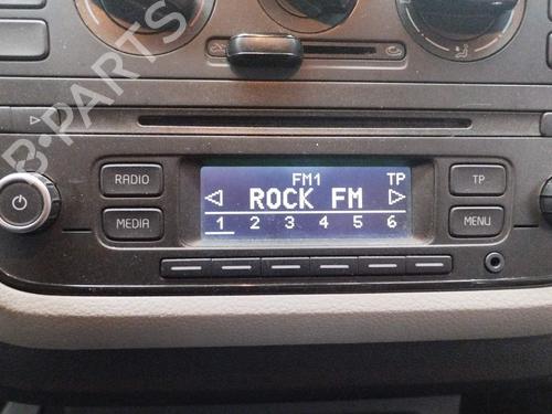 Used Radio Radio 16800569 16800569