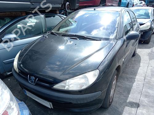 Fuse box PEUGEOT 206 Hatchback (2A/C) 1.4 HDi eco 70 | BP30200993E1