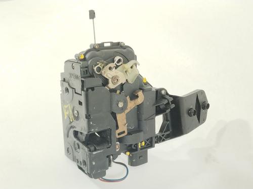 Front left lock VW PASSAT B5.5 (3B3) 1.9 TDI | BP36431294C98 - Image 2