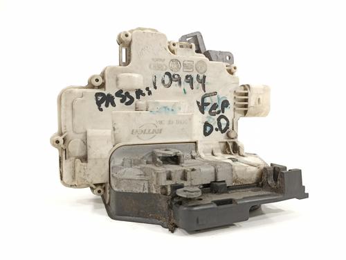 Used Front right lock VW PASSAT B6 (3C2) [2005-2010]  16803204