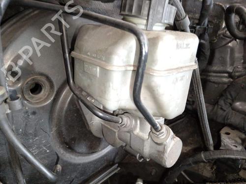 brake-master-cylinder-vw-passat-b6-3c2-2005-2006-2007-2008-2009-2010-2011-37149598 main image