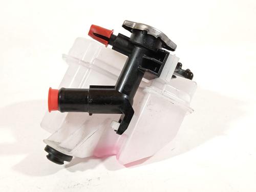 expansion-tank-toyota-corolla-hatchback-_e21_-_ea1_-_eh1_-2018-31807614 main image