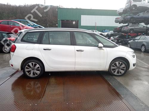 Engine control unit (ECU) CITROËN C4 Grand Picasso II (DA_, DE_) 2.0 BlueHDi 150 | BP32026216M57 