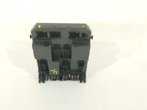 Fuse box CITROËN C5 I (DC_) 2.0 HDi (DCRHZB, DCRHZE) | BP36235593E1 - Image 2