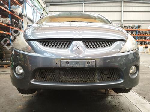 Used Front bumper MITSUBISHI GRANDIS (NA_W) 2.0 DI-D (NA8W) (140 hp) 32172978