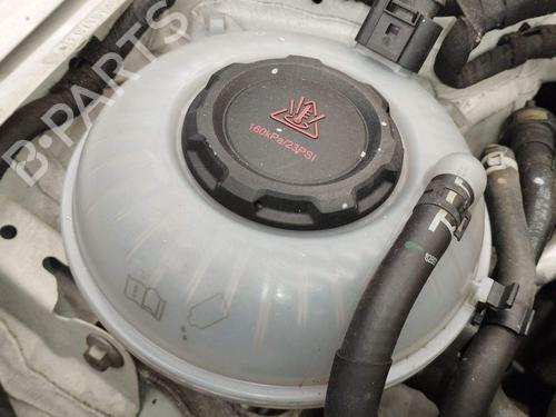 Used Expansion tank Expansion tank SEAT LEON ST (5F8) 2.0 Cupra (300 hp) 40081642 40081642