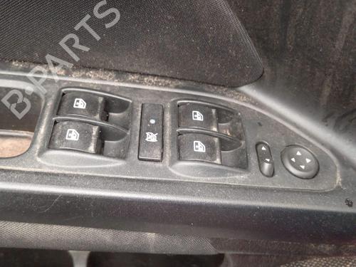 Used Left front window switch Left front window switch 39476025 39476025