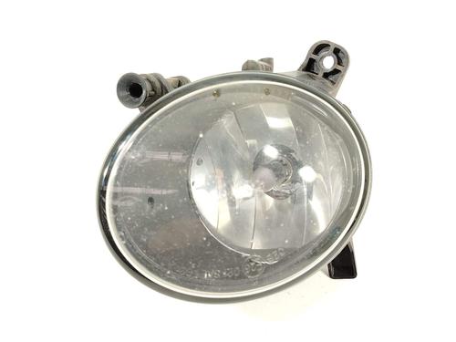 Used Right front fog light Right front fog light 31852622 31852622